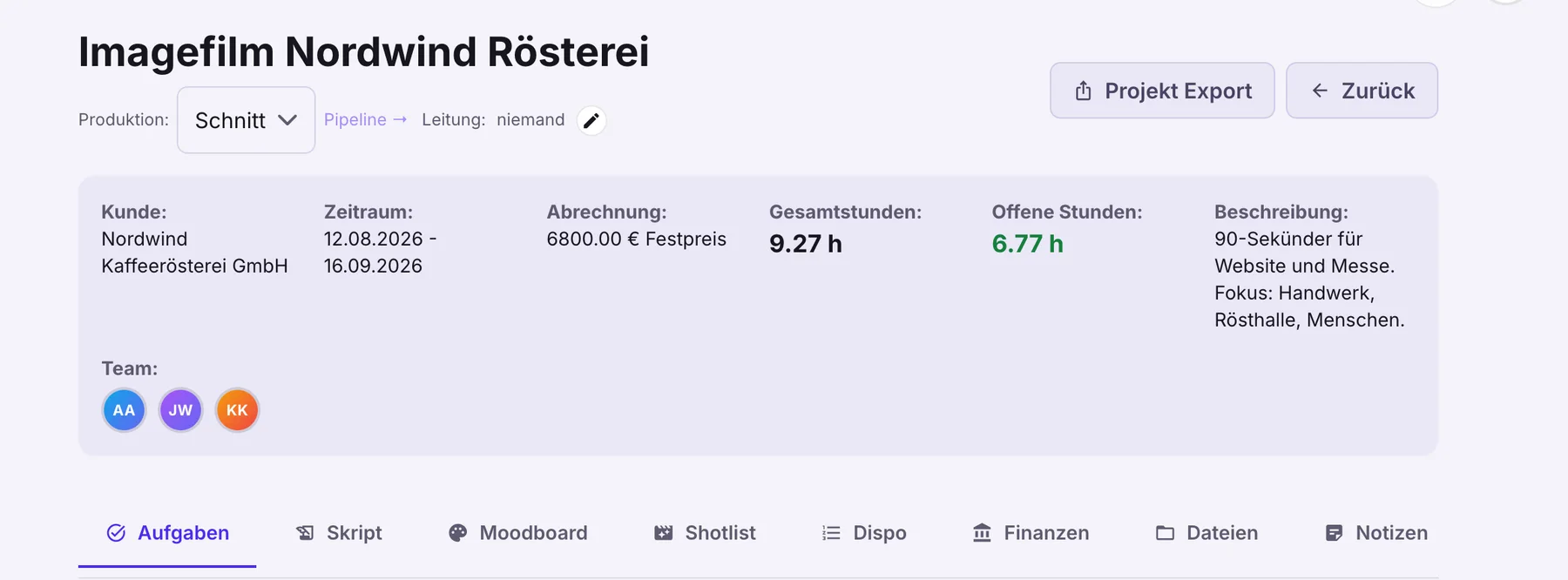 Projektkopf mit Stufe, Leitung, Kunde, Zeitraum, Abrechnung, Stunden und Team